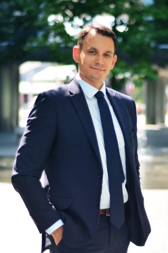Tomasz Obarski — Warszawski Agent